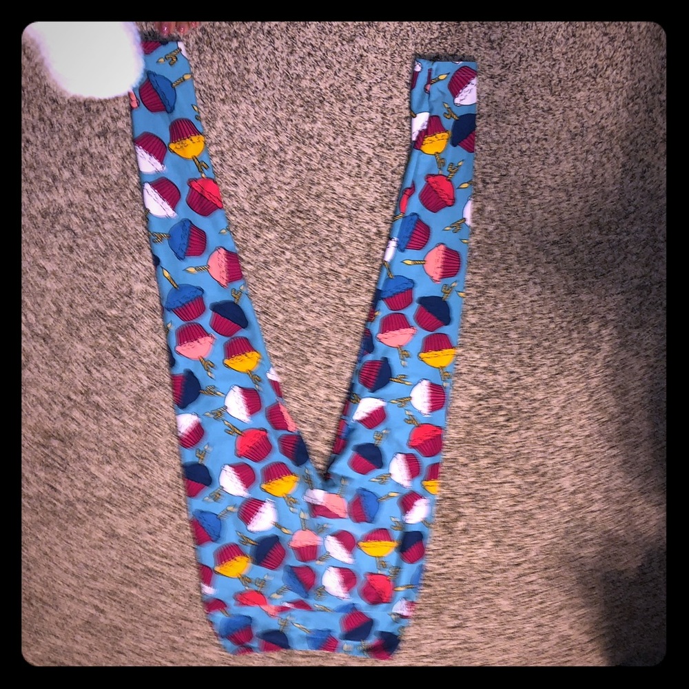 LulaRoe Limited Edition Cupcake Leggings